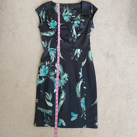 Marchesa Voyage Feather Print Satin Dress SZ 4 - Picture 5 of 7